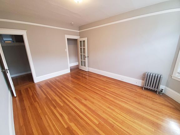 4th image of 1207 Chestnut St APT 5