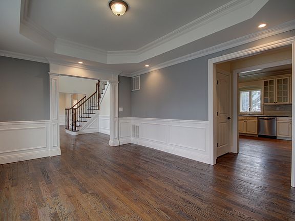 3rd image of 75 Parkhill Ave