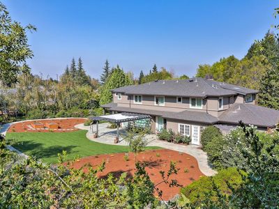 12009 Finn Ln, Los Altos Hills, CA, 94022