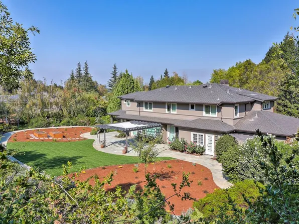 12009 Finn Ln, Los Altos Hills, CA 94022