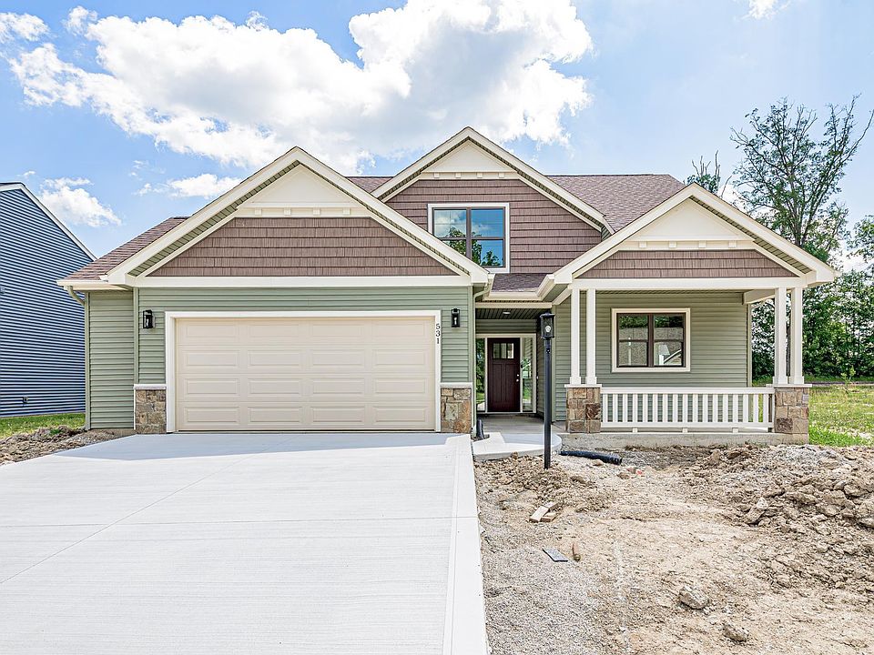 1st image of 531 S Valley River Dr
