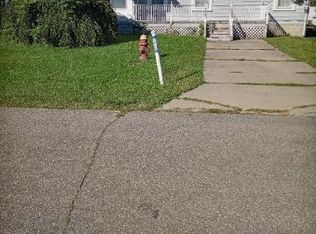 6330 Hyde Park St, Romulus, MI 48174