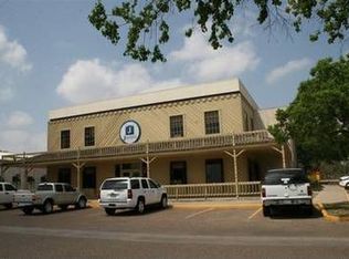 5904 San Bernardo Ave, Laredo, TX 78041