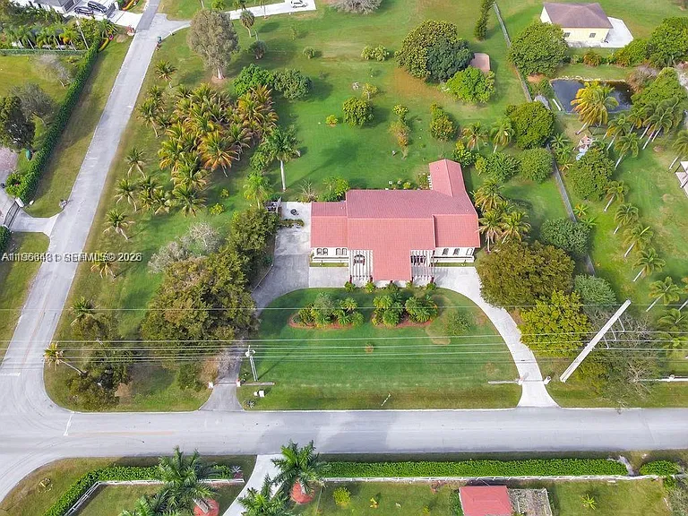 5425 SW 190th Ave — Photo 43