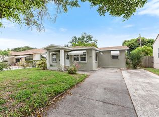 123 Silver Beach Rd, Riviera Beach, FL 33403