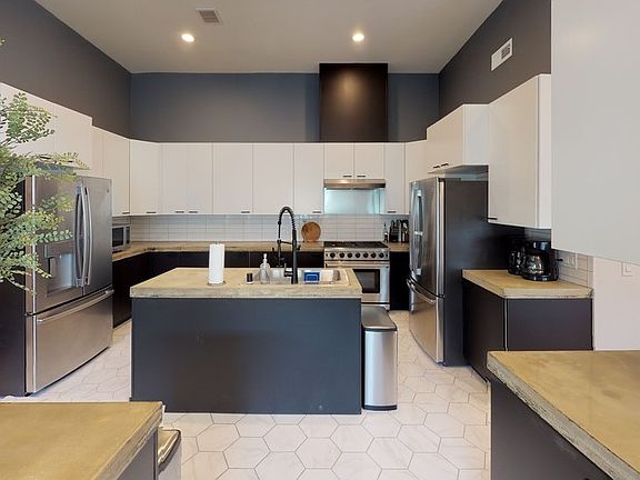 5th image of 19 Cottage Ave #2-15