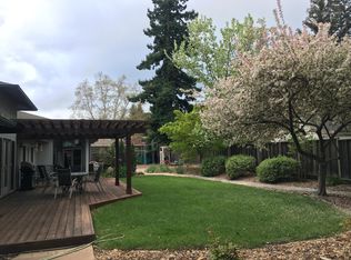 1300 Holly Ave #1, Los Altos, CA 94024