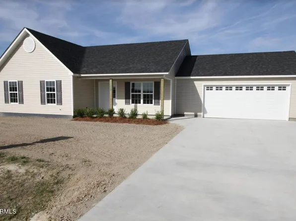 122 Buckskin Drive, Pollocksville, NC 28573