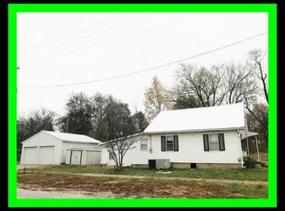 1401 Main St, Collins, MO 64738