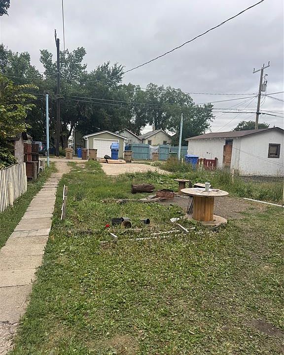 2nd image of 1624 Toronto STREET