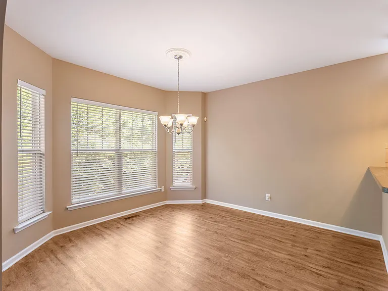 3001 Prospect Pkwy — Photo 10