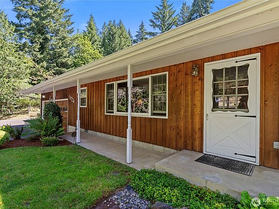 2nd image of 2502 Padrick Road