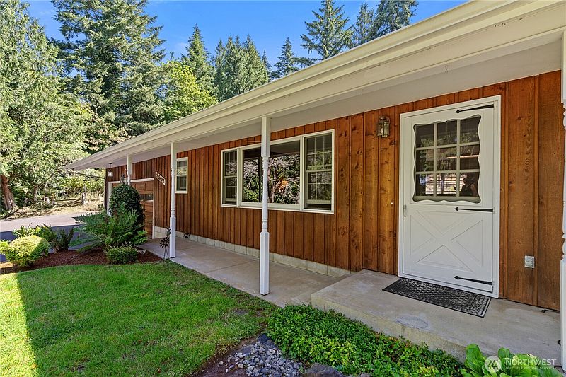 2nd image of 2502 Padrick Road