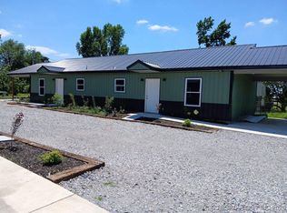 180 E Doughty St, Colcord, OK 74338