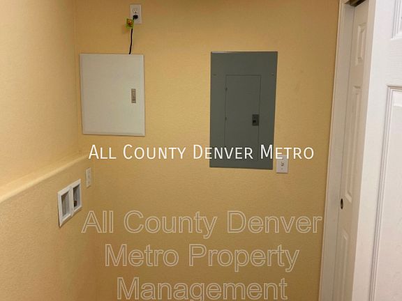 3rd image of 5024 Everett St Unit 203