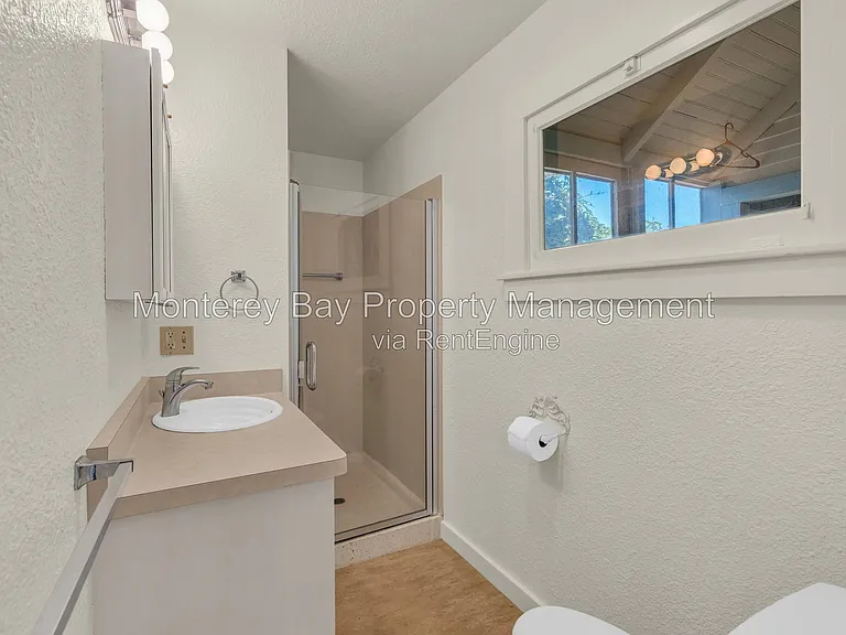 140 18th St — Photo 15