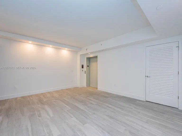1010 Brickell Ave #3701 — Photo 31