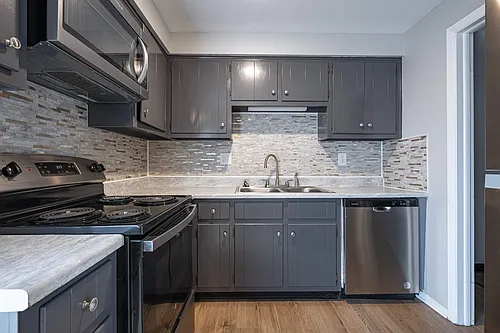 Flowerdale Townhomes Photo 1