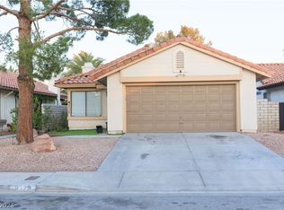 8528 Lansdale Rd, Las Vegas, NV 89123