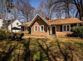 8309 Pine Field Ct, Charlotte, NC 28227