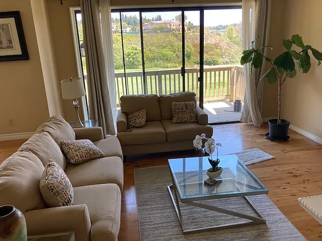 11 Sea Island Dr — Photo 8
