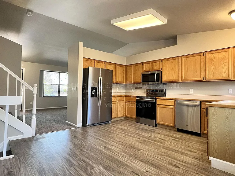 5851 Granby Hill Dr — Photo 7