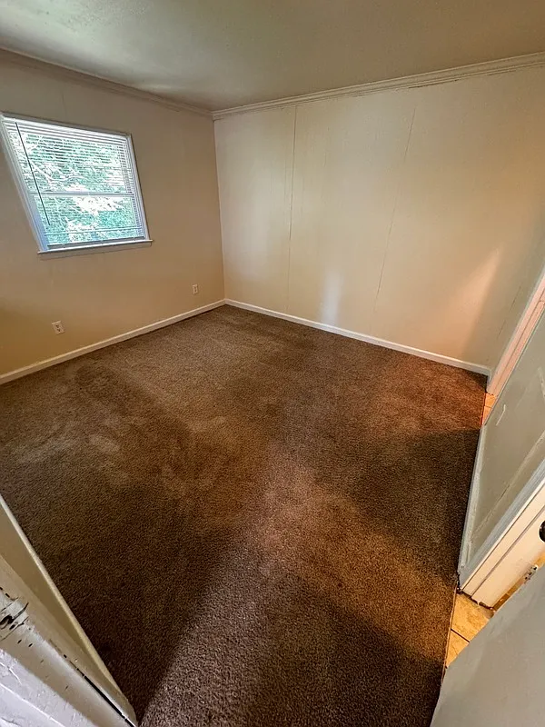 1 bed, 1.0 bath, $995 — Photo 4