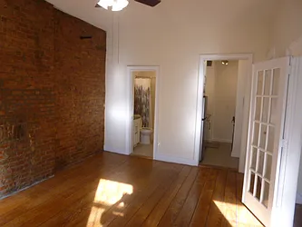 Rented by Stefan R. Capan, LREB