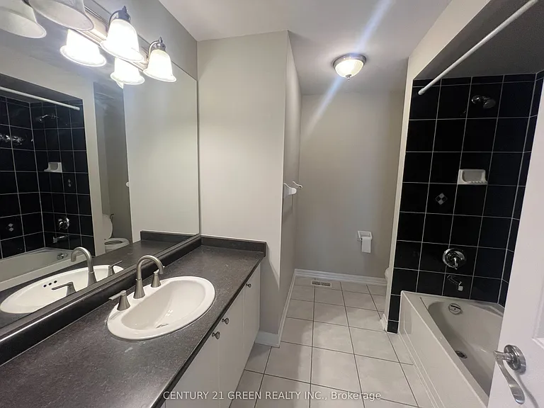 37 Aird Ct — Photo 31