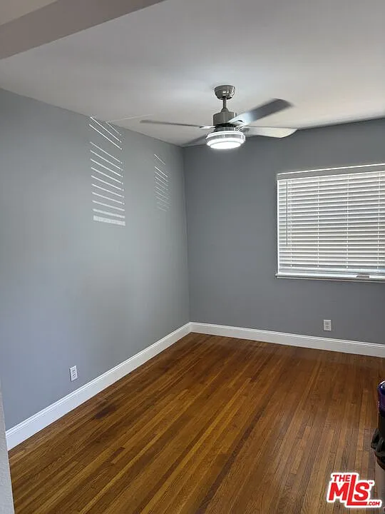 2 bed, 1.5 bath, 900 sqft, $2,800 — Photo 2