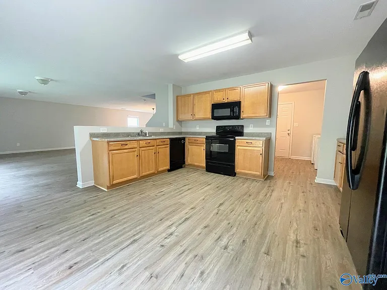30003 Westfield Dr — Photo 31