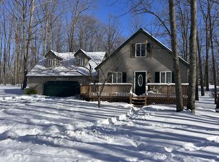 144 Garfield Blvd, Roscommon, MI