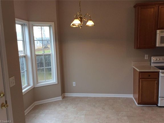 4th image of 2401 Sidney Porter Dr