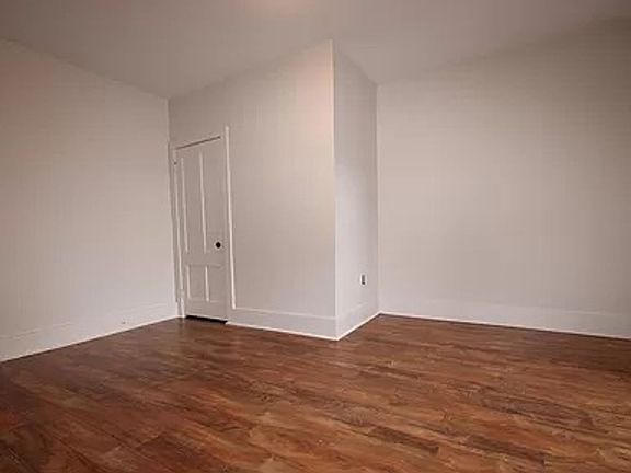 2nd image of 33-37 Grant St #60-5