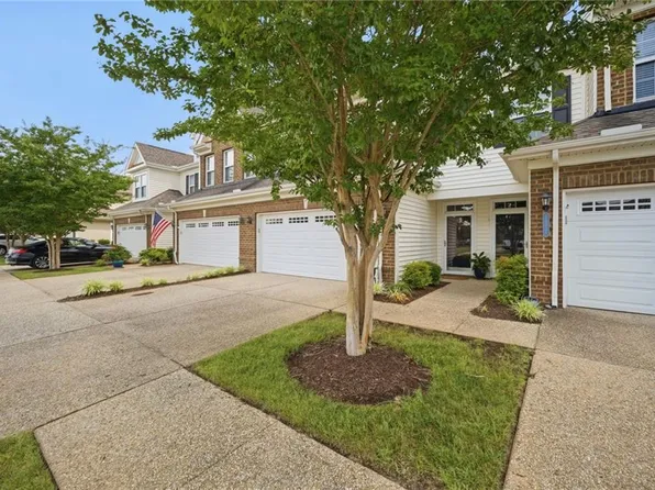 1219 Granton Ter, Chesapeake, VA 23322