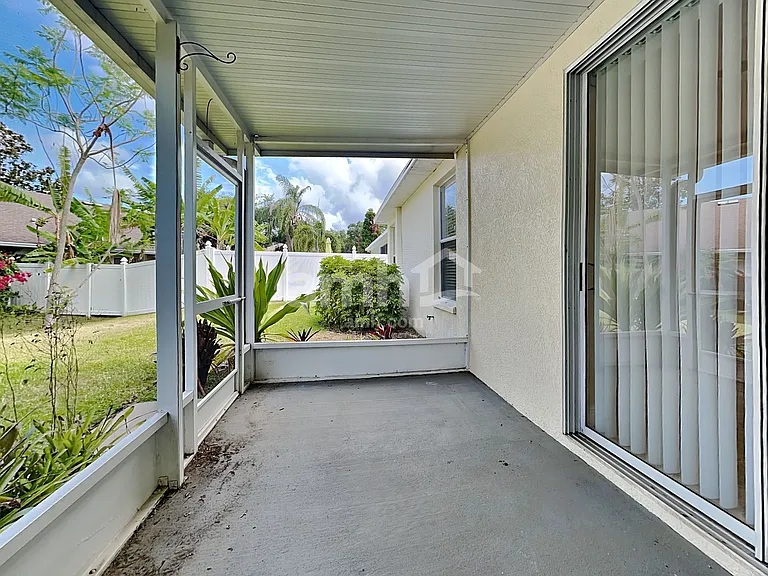 802 Lesa Glen Pl — Photo 17