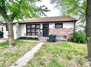1416 W Crawford St, Salina, KS 67401