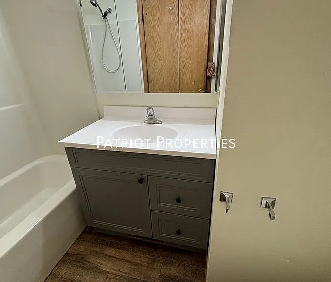 11 Edgartown Ct — Photo 8