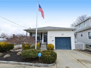 250 Mercer St, East Providence, RI 02914