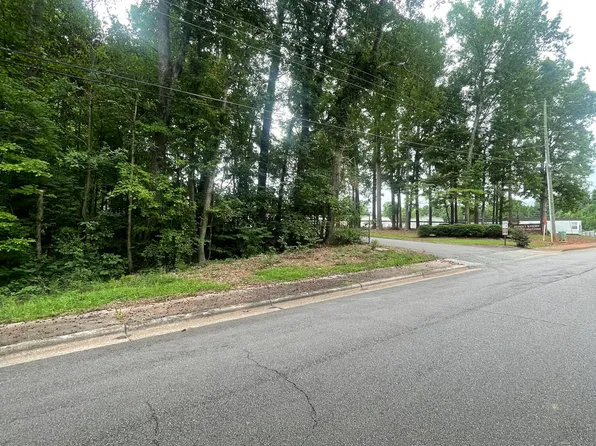 501 W Mcintosh Street, Sanford, NC 27330