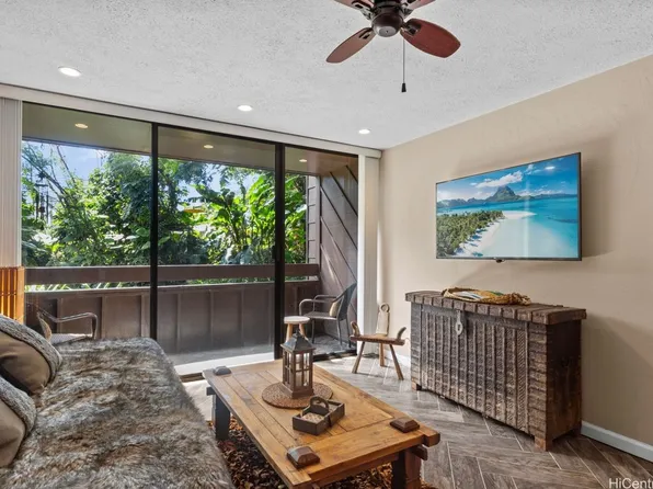 51-636 Kamehameha Hwy APT 215, Kaaawa, HI 96730