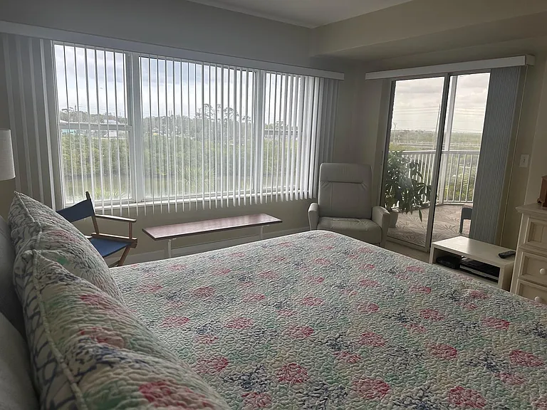 426 Bouchelle Dr #303 — Photo 36