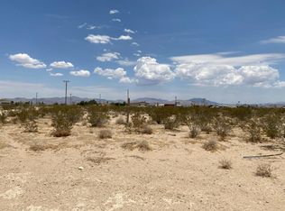 10921 Big Chief Rd, Lucerne Valley, CA 92356