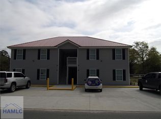 34 Riverside Dr, Jesup, GA 31545