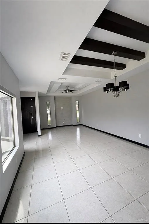 4 bed, 2.5 bath, 1704 sqft, $2,222 — Photo 3