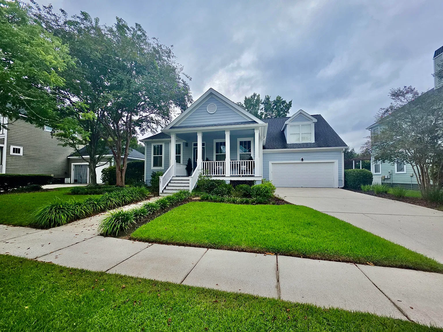 4 bed, 3.0 bath, 2289 sqft, $6,500 — Photo 2