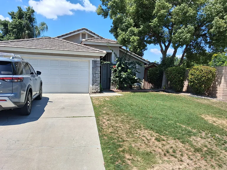 3425 Starside Dr — Photo 3