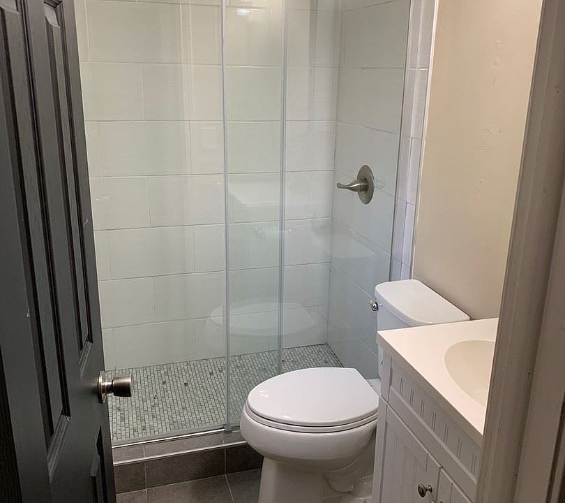 2nd image of 1463 Neil Ave APT C1