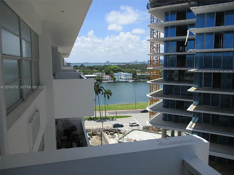 5313 Collins Ave #1111 — Photo 14