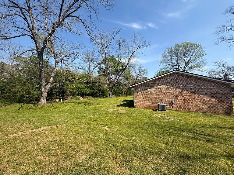 137 Schley Cir — Photo 5